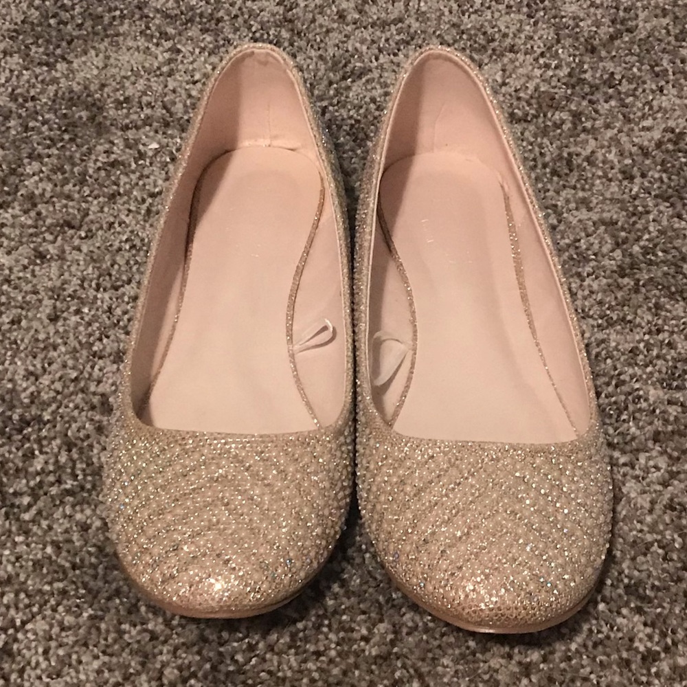 David’s Bridal flats.